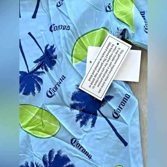 Men’s Size Small Corona Beer Blue Button-Down Camp Shirt 100% Rayon Palm Tree - Picture 4 of 5